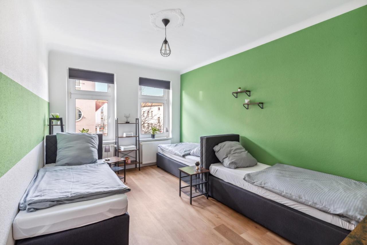 Salihomes/Max Apartment/5Pax/Modern Eingerichtet/Voll Ausgestattet Kueche Markranstädt エクステリア 写真