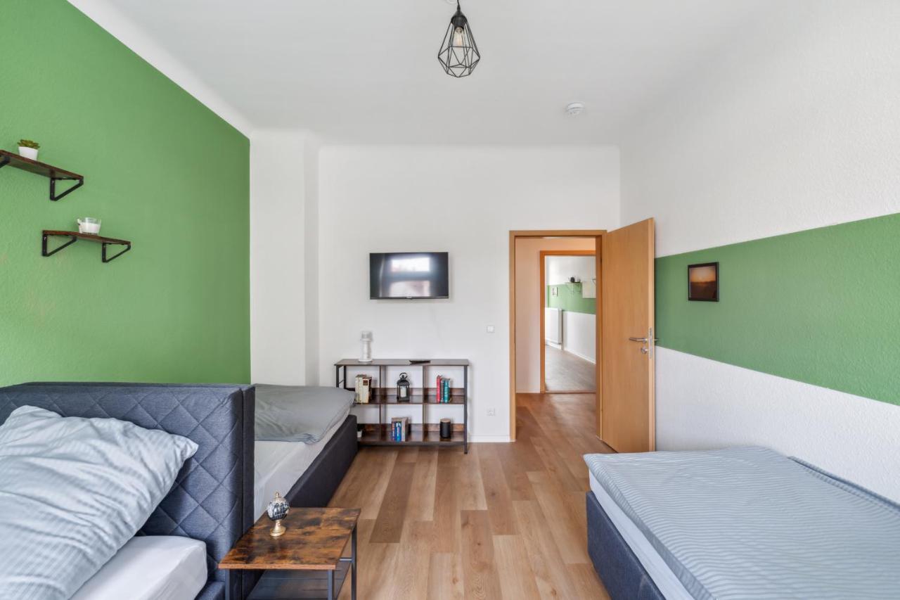 Salihomes/Max Apartment/5Pax/Modern Eingerichtet/Voll Ausgestattet Kueche Markranstädt エクステリア 写真