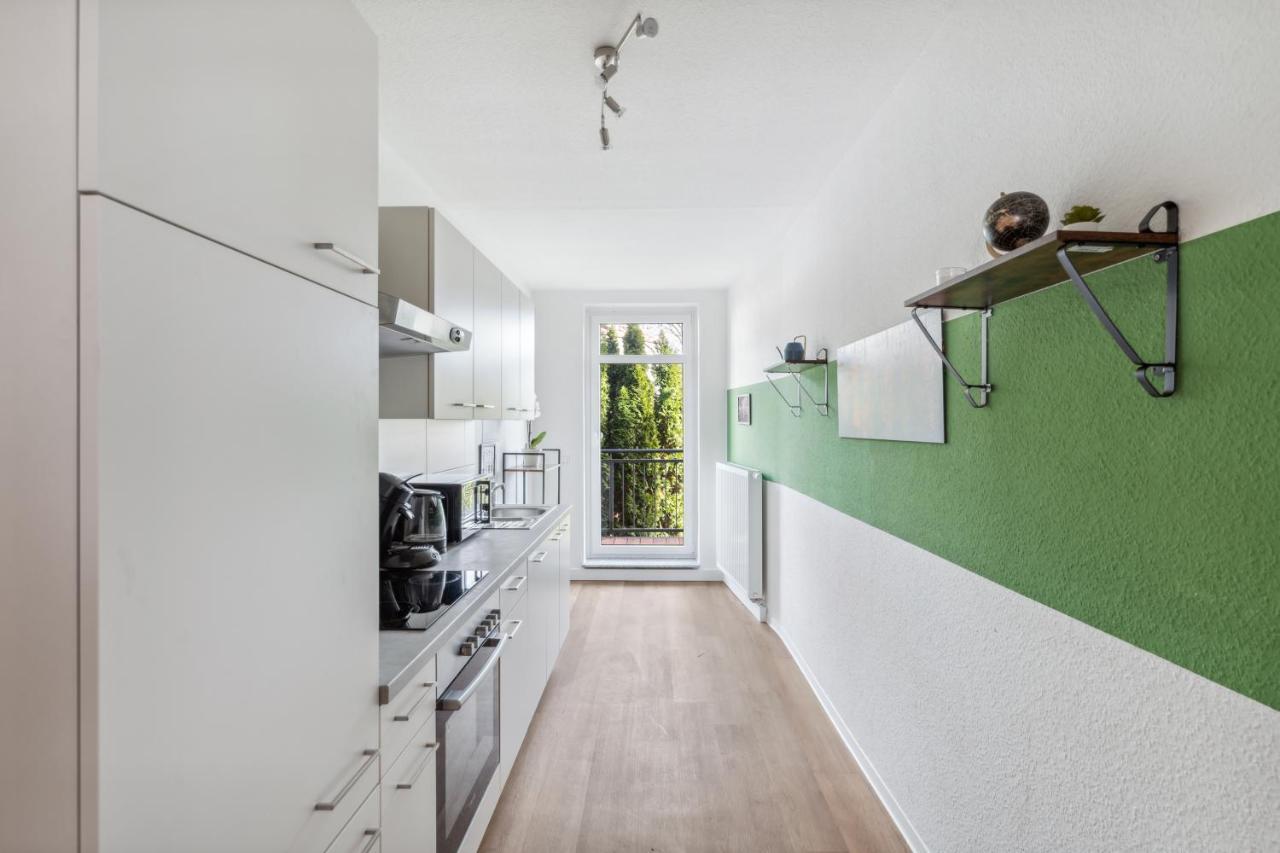 Salihomes/Max Apartment/5Pax/Modern Eingerichtet/Voll Ausgestattet Kueche Markranstädt エクステリア 写真